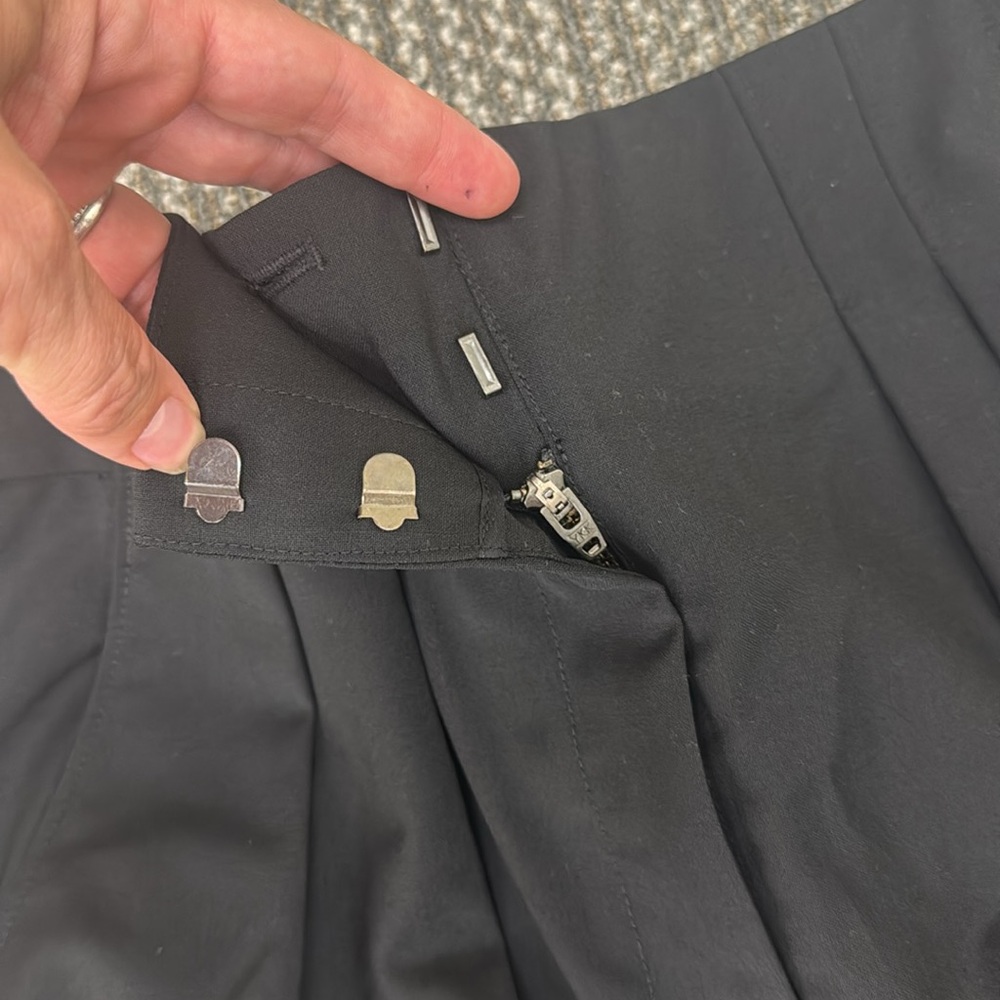 Tibi Tropical Wool Yasmeen Black High Waist Trouser, size 4 - Picture 8 of 11